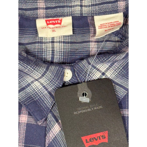 NWT Levis Mens XL Relaxed Fit Plaid Button Up Shirt Blue Pink Cotton Viscose - Picture 2 of 7